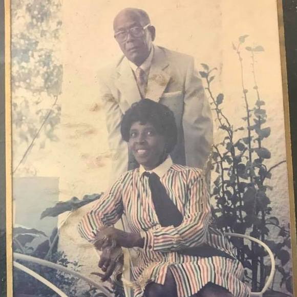 Meet your Posher, Marthe - Picture 1 of 1